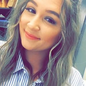 Meet your Posher, Hailey